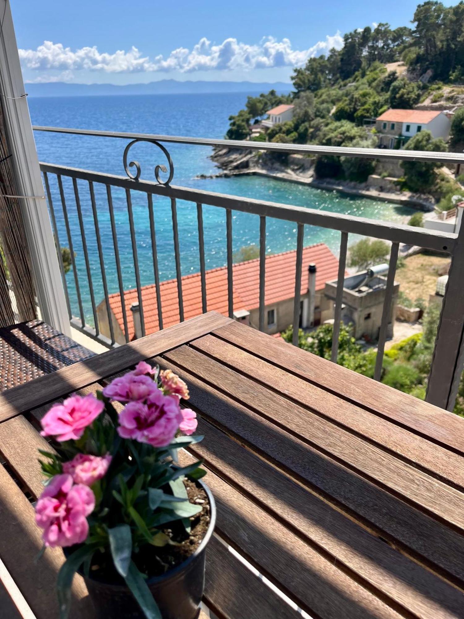 Paradise - Robinson Getaway Apartment